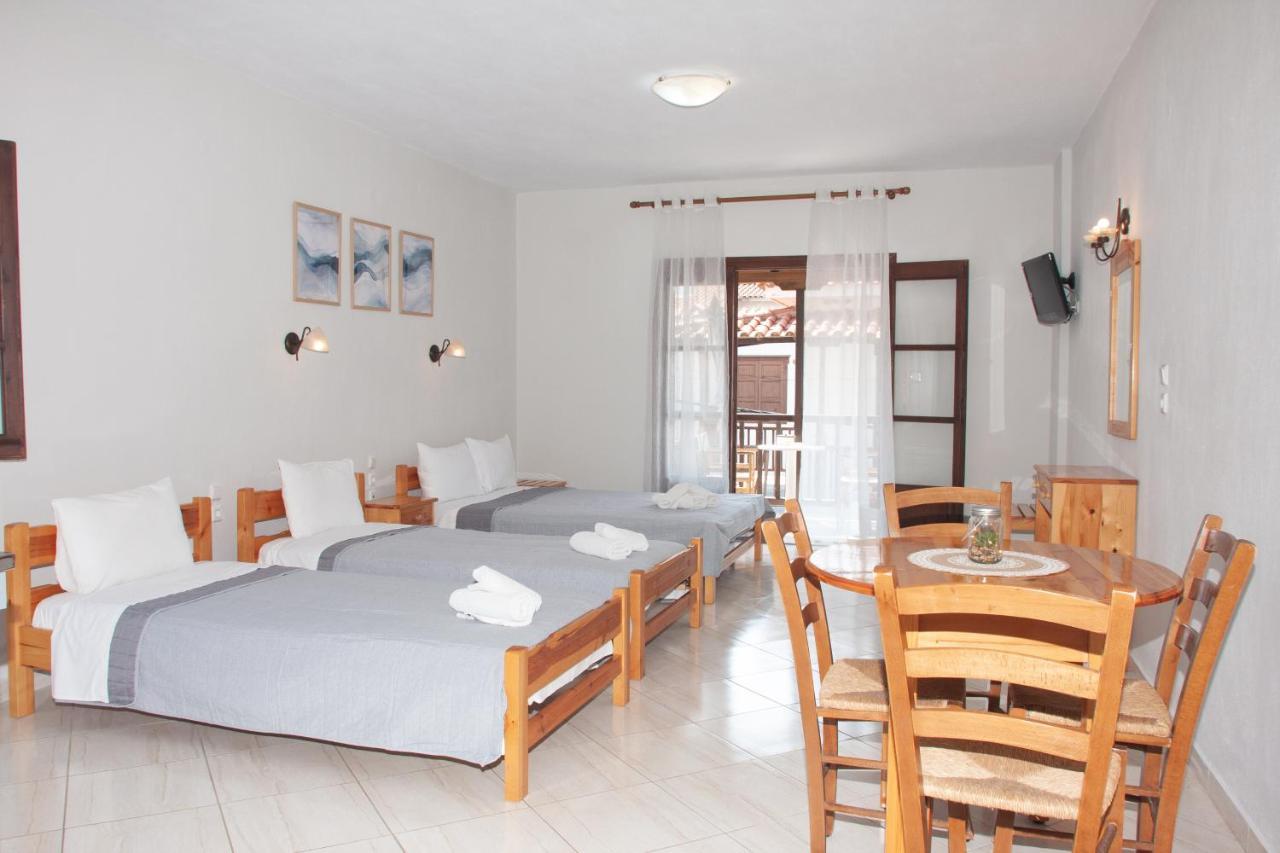 Aris Junior Studios Neo Klima Skopelos Exteriör bild