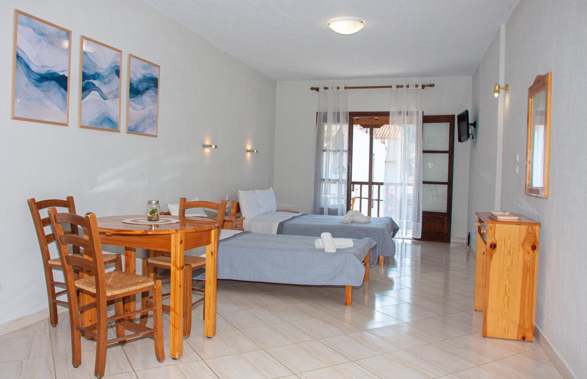 Aris Junior Studios Neo Klima Skopelos Exteriör bild